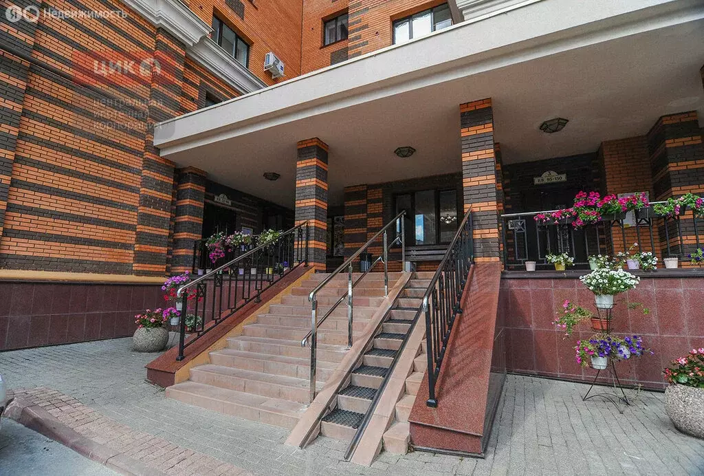 3-комнатная квартира: Рязань, улица Чкалова, 1к4 (102.9 м) - Фото 1