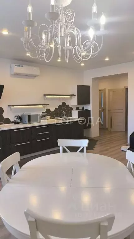 3-к кв. Новосибирская область, Бердск Большевистская ул., 53 (98.3 м) - Фото 0