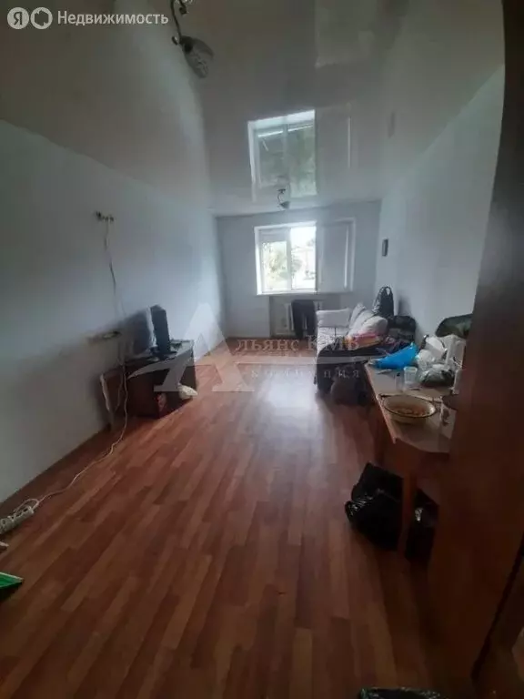 1к в 7-комнатной квартире (10 м) - Фото 0