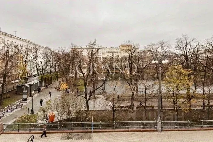 3-к кв. Москва Малая Бронная ул., 30/1 (103.0 м) - Фото 1