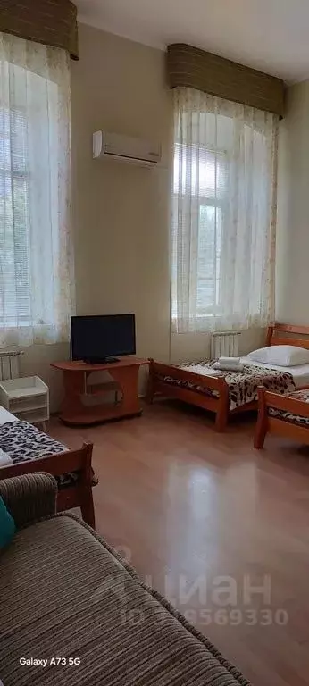Комната Астраханская область, Астрахань ул. Чехова, 97литЖ - Фото 1