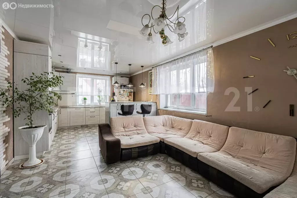 Дом в городской посёлок Красный Бор, Советский проспект, 118 (288 м) - Фото 1