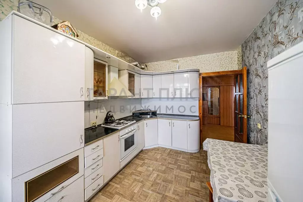 2-к кв. Липецкая область, Липецк Индустриальная ул., 3 (70.0 м) - Фото 2