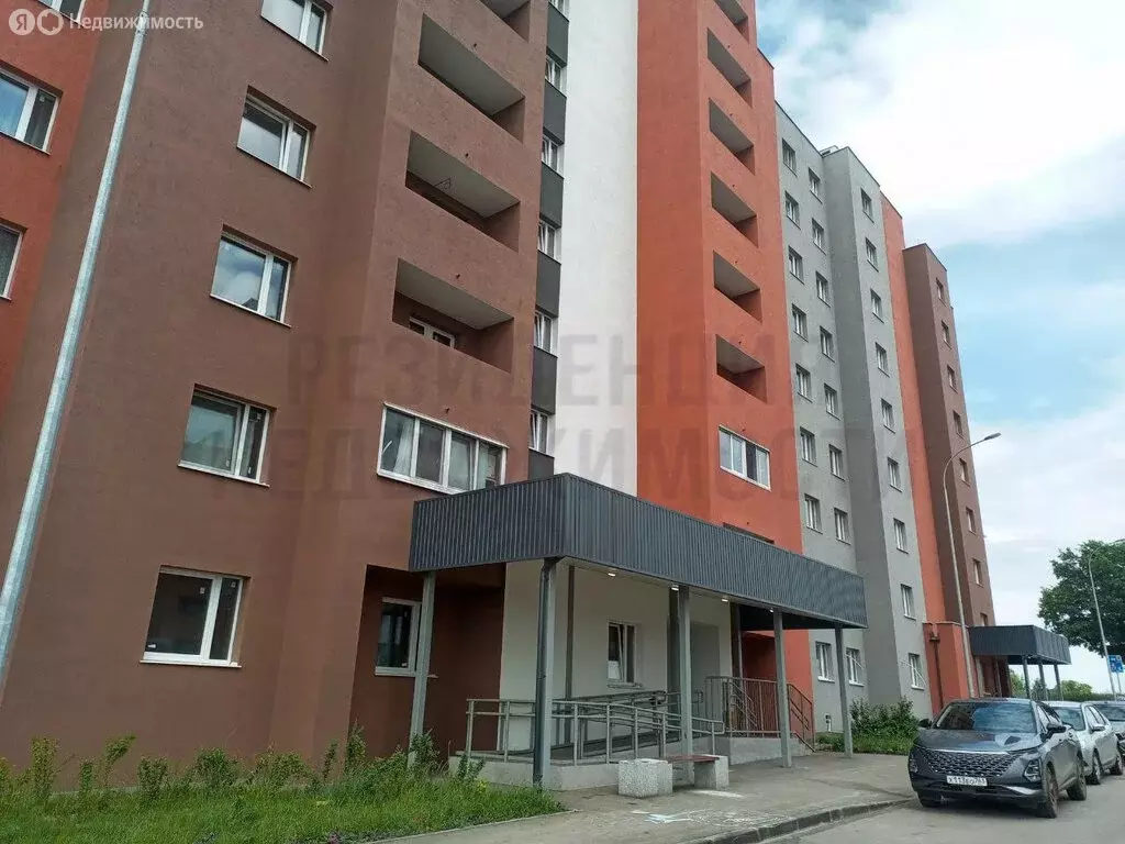 1-комнатная квартира: посёлок городского типа Стройкерамика, улица ... - Фото 0