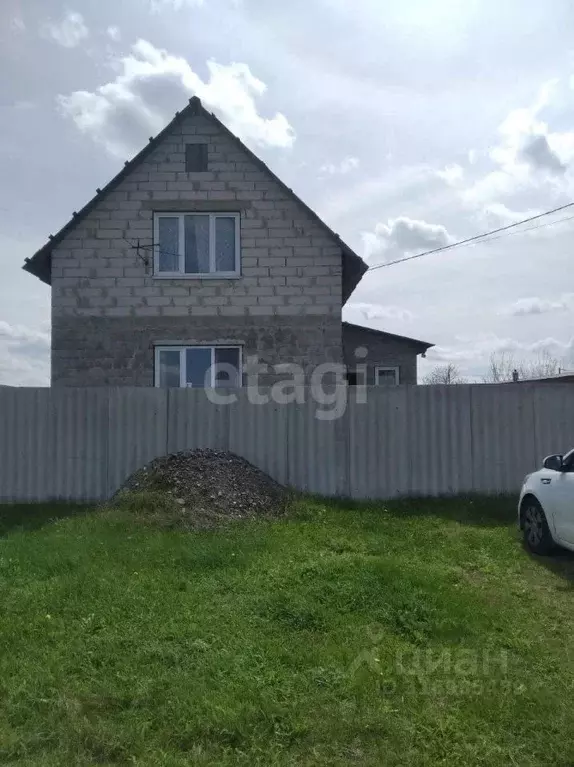 Дом в Белгородская область, Белгородский район, Беловское с/пос, с. ... - Фото 0