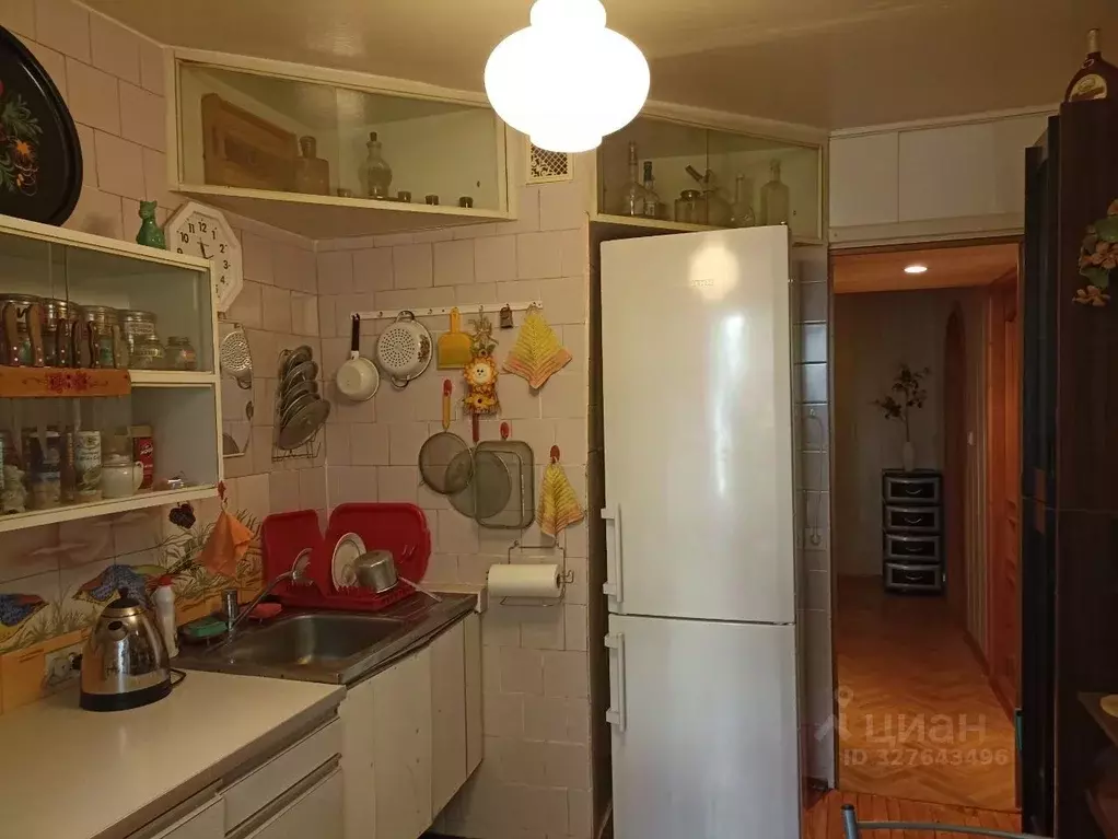 Комната Санкт-Петербург ул. Есенина, 11К2 (18.0 м) - Фото 2