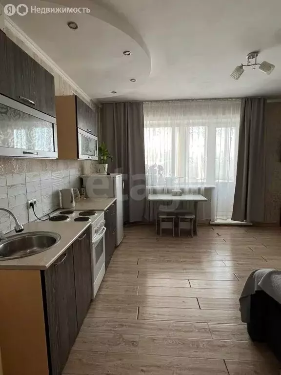 Квартира-студия: Горно-Алтайск, Коммунистический проспект, 95/1 (32.5 ... - Фото 1