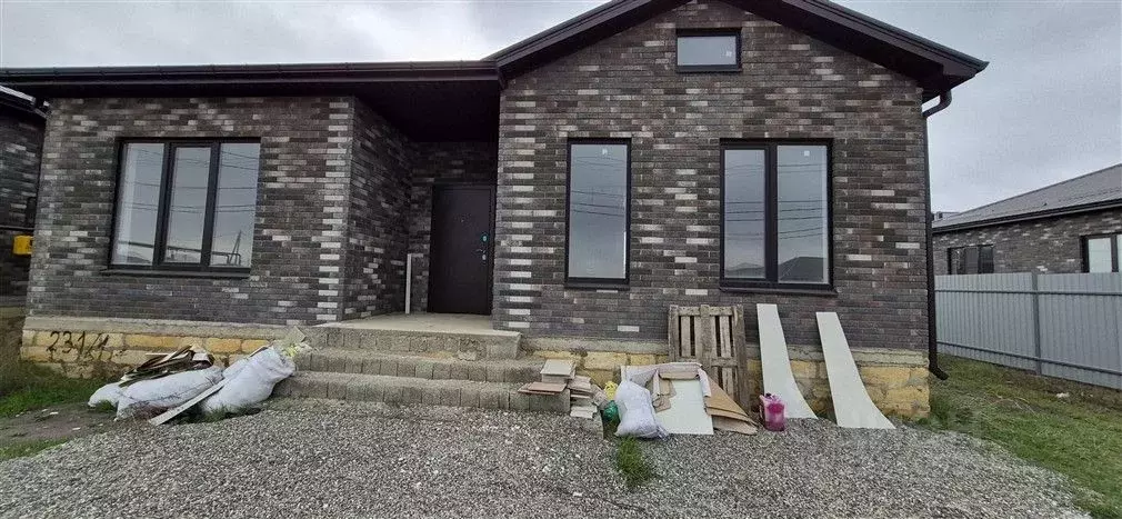 Дом в Ставропольский край, Михайловск Шпаковский район, ул. Владимира ... - Фото 1