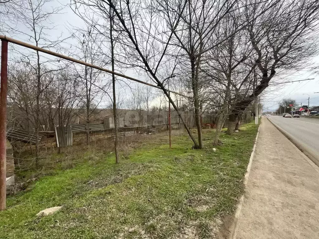 Участок в Крым, Симферопольский район, Добровское с/пос, с. Пионерское ... - Фото 2