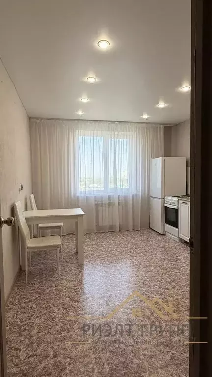 2-к кв. Татарстан, Казань ул. Мустая Карима, 7/10 (61.8 м) - Фото 2