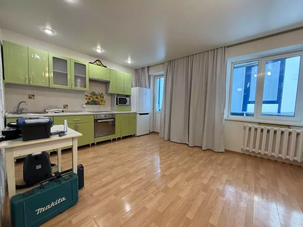 Студия Кировская область, Киров ул. Чистопрудненская, 1А/1 (29.0 м) - Фото 1