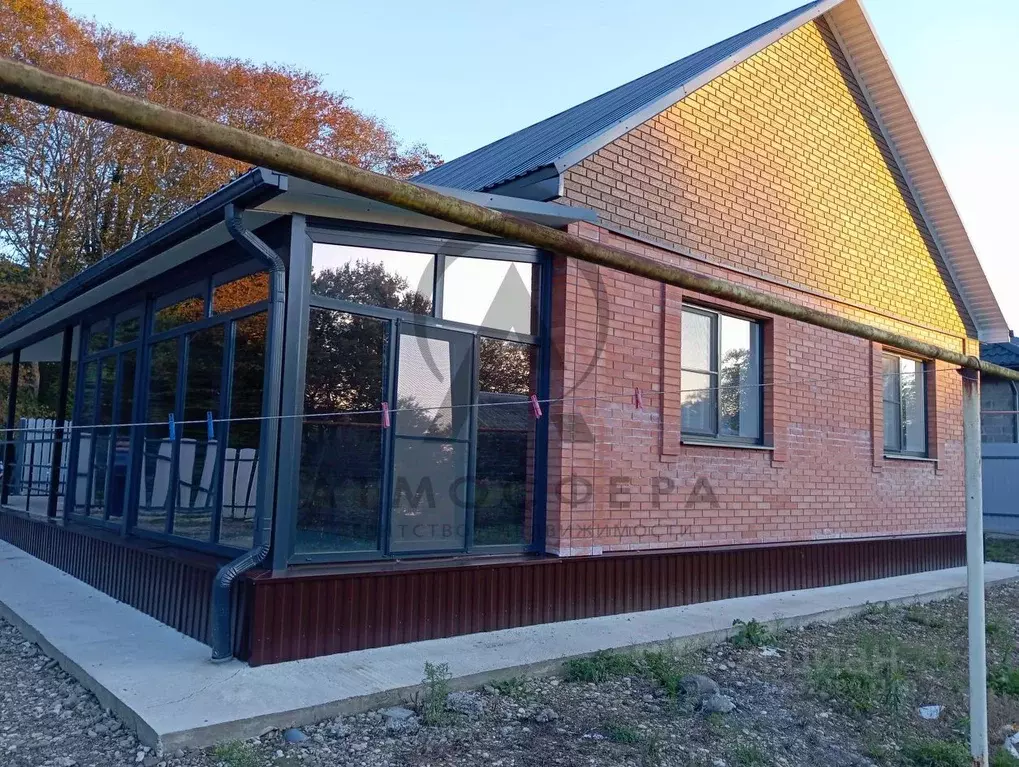 Дом в Краснодарский край, Хадыженск Апшеронский район, ул. Чайковского ... - Фото 1