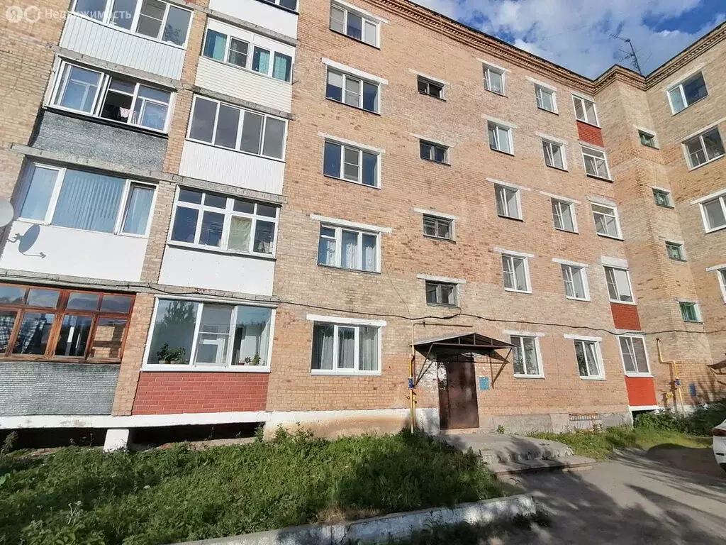 2-комнатная квартира: Туринск, улица Горького, 50 (49.6 м) - Фото 1