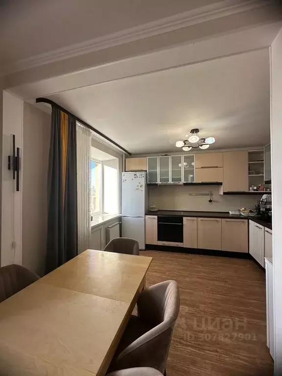 3-к кв. Чувашия, Чебоксары ул. Юрия Гагарина, 33 (109.4 м) - Фото 0