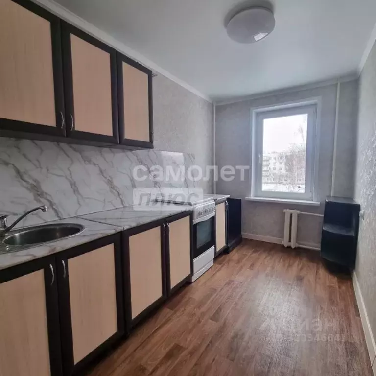 2-к кв. Татарстан, Нижнекамск ул. Гагарина, 3 (45.7 м) - Фото 1