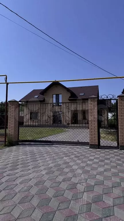 Дом 218,6 м на участке 15 сот. - Фото 0