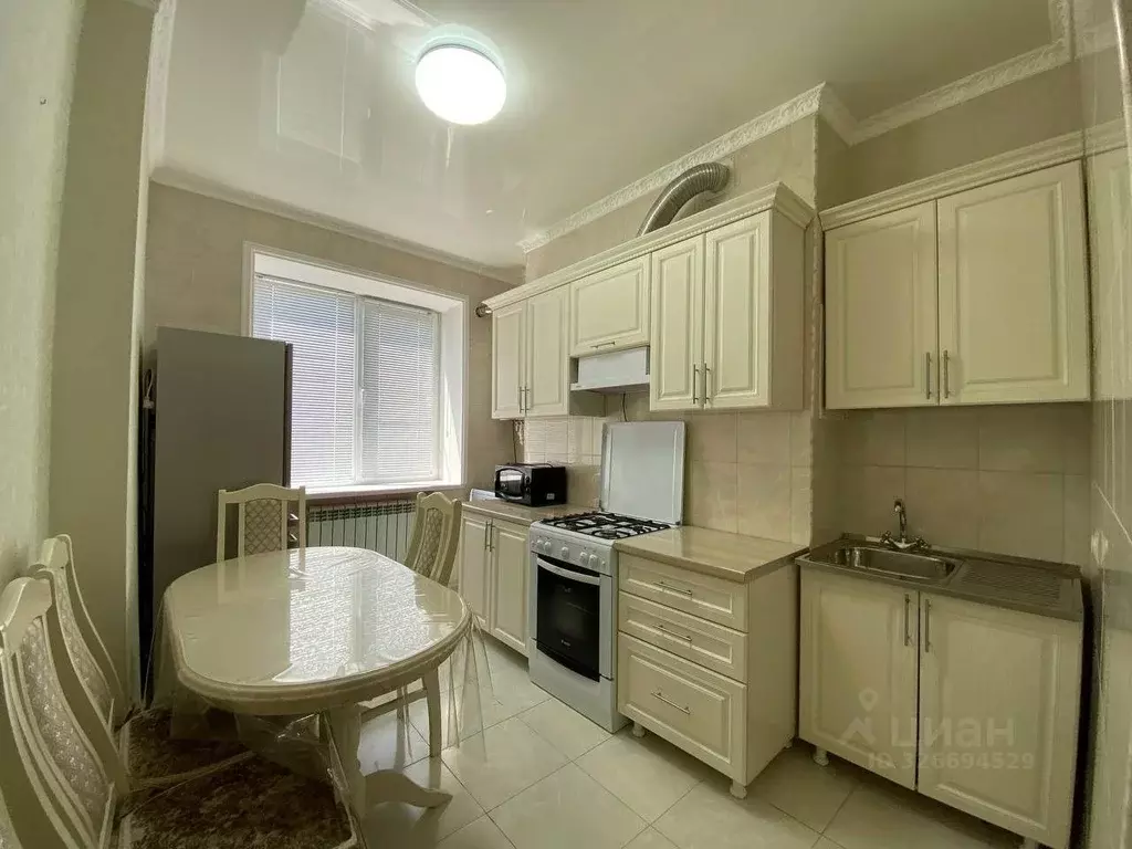 1-к кв. Кабардино-Балкария, Нальчик ул. Толстого (41.9 м) - Фото 1