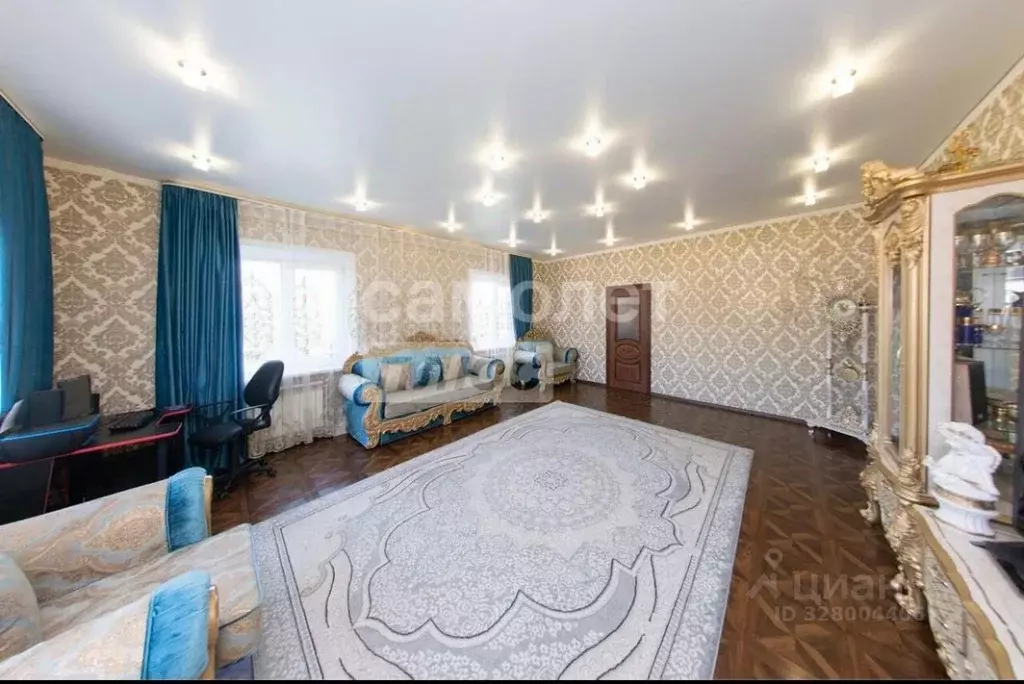 Дом в Челябинская область, Челябинск Ржевская ул., 9 (165 м) - Фото 1