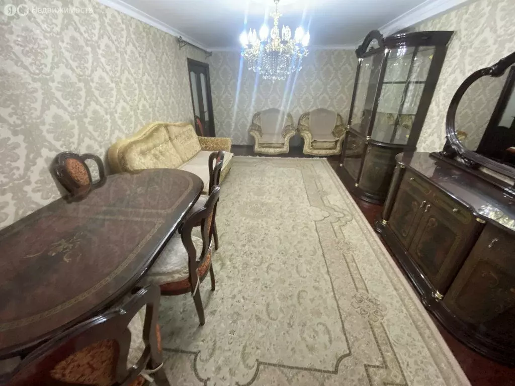 3-комнатная квартира: Дербент, улица Шахбазова, 60Б (80 м) - Фото 2