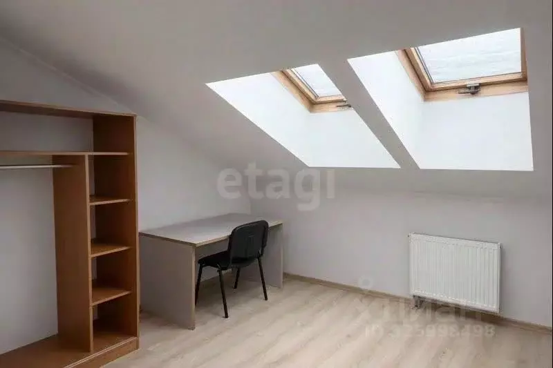 6-к кв. Калининградская область, Калининград Красносельская ул., 83Б ... - Фото 1