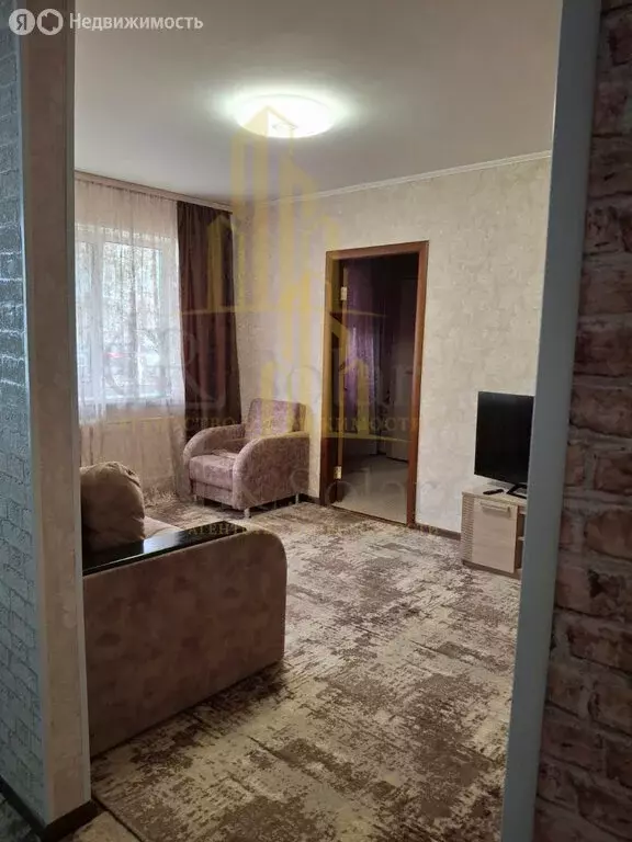 2-комнатная квартира: Уфа, улица Орджоникидзе, 9 (47 м) - Фото 0
