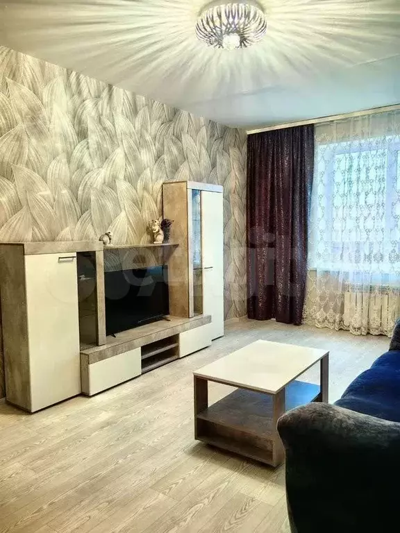 2-к. квартира, 81 м, 4/19 эт. - Фото 1
