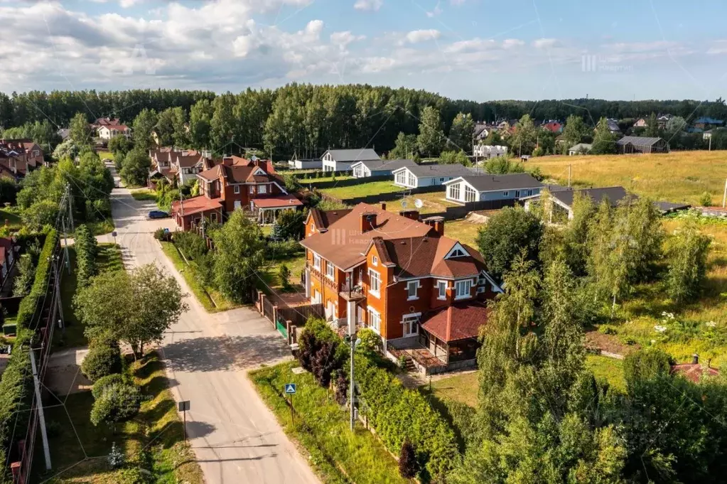 Коттедж в Ленинградская область, Всеволожский район, Колтушское ... - Фото 0