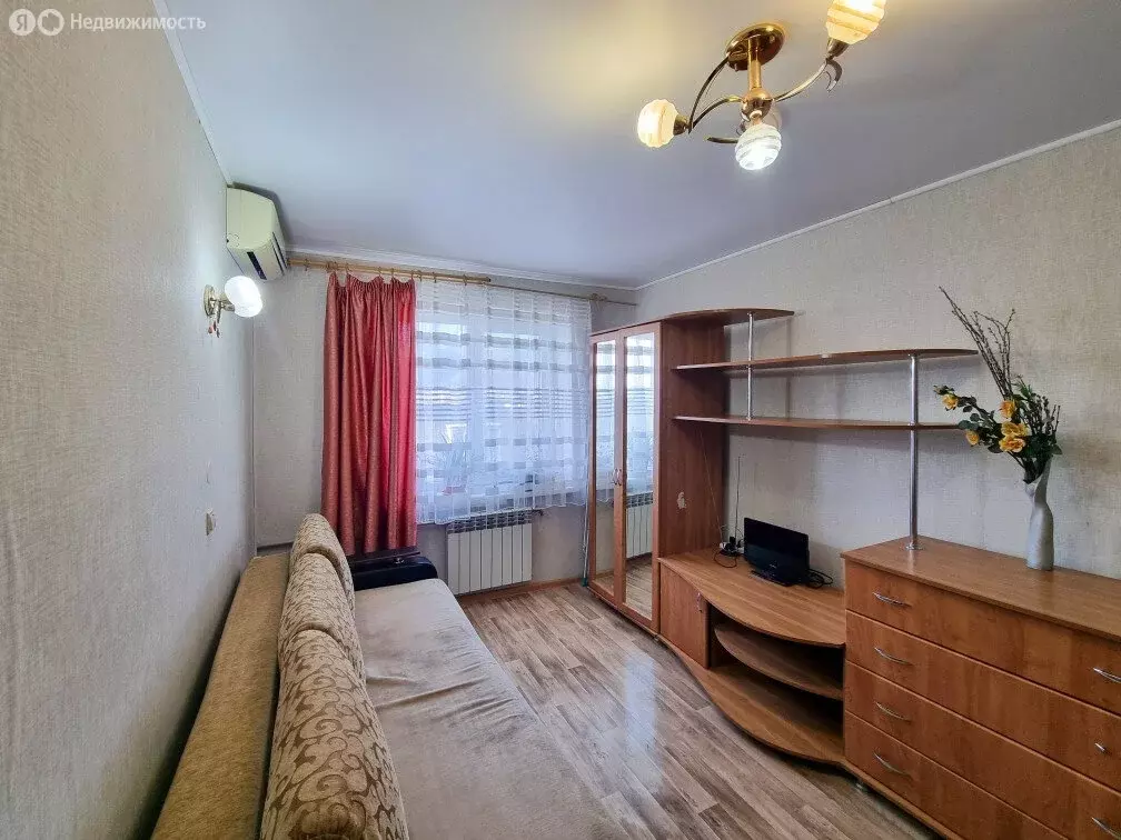1к в 7-комнатной квартире (13 м) - Фото 0