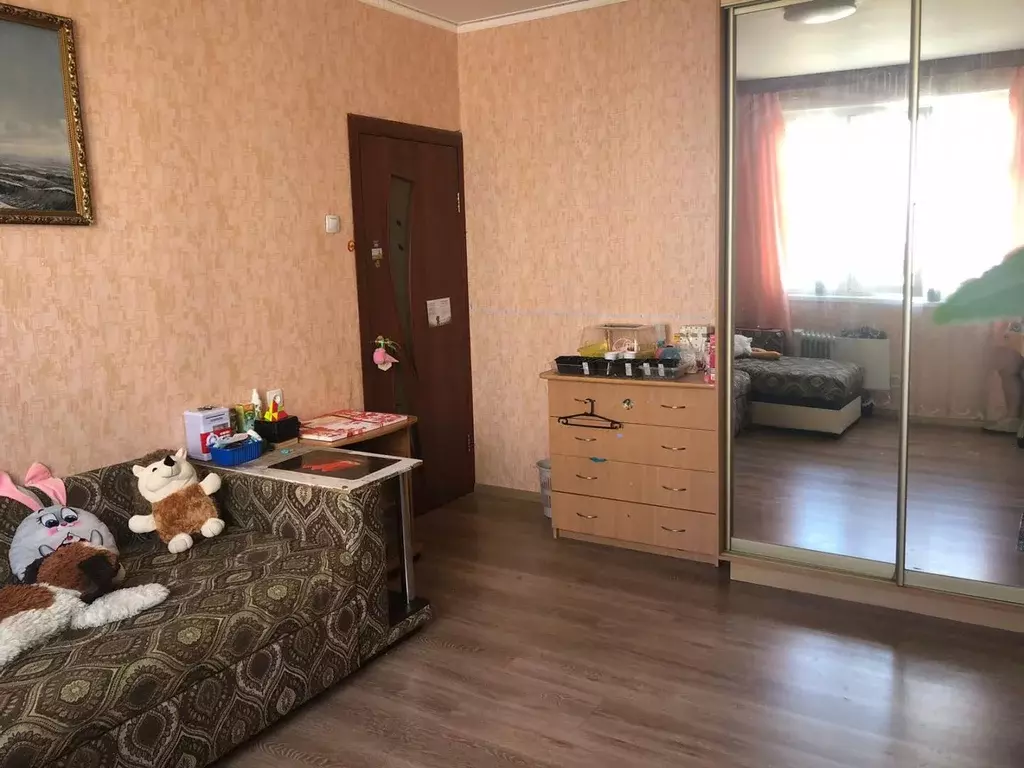 Продается 3-комнатная квартира - Фото 1