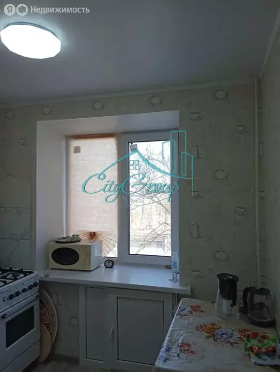 3-комнатная квартира: Медногорск, улица Гайдара, 9 (56.3 м) - Фото 2