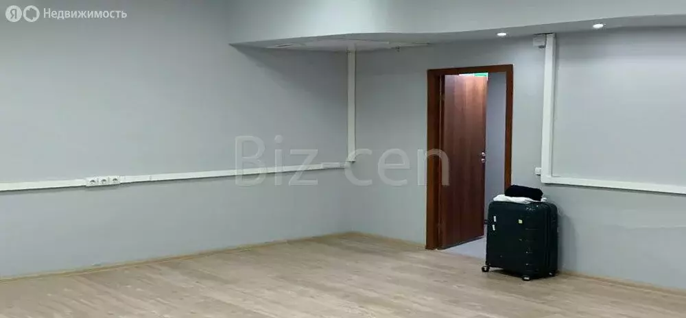 Офис (15 м) - Фото 2