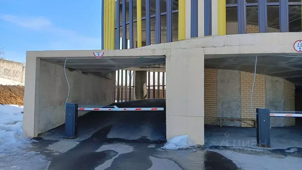 Гараж в Московская область, Дмитров ул. Спасская, 23 (13 м) - Фото 2