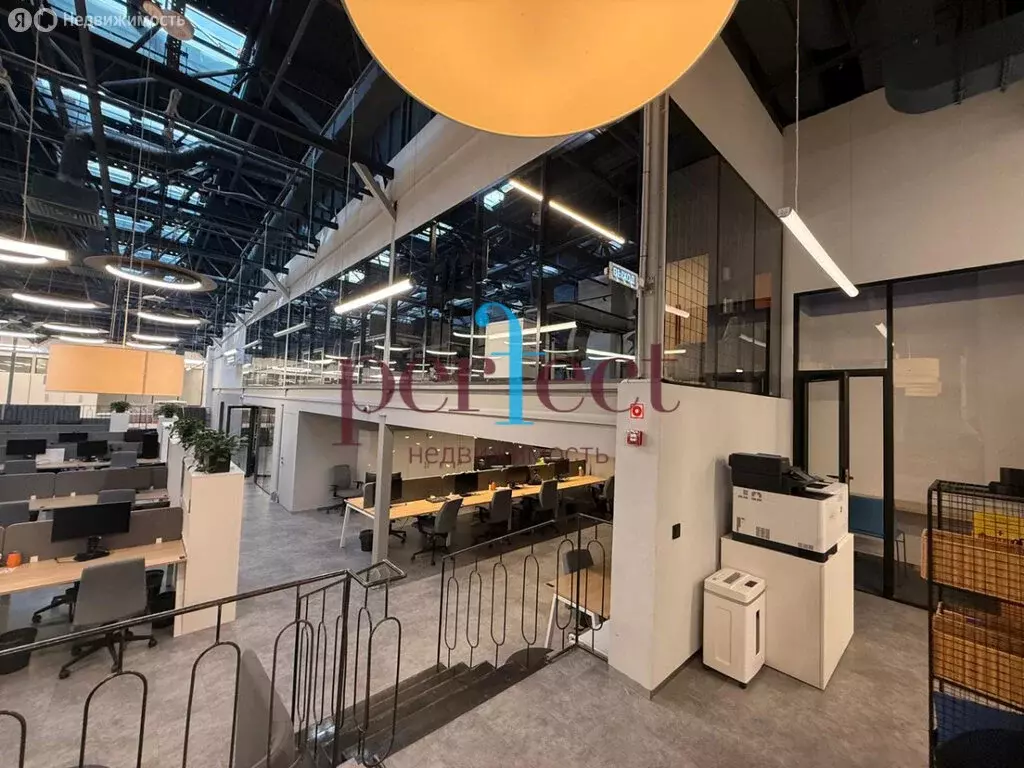 Офис (1175.2 м) - Фото 1