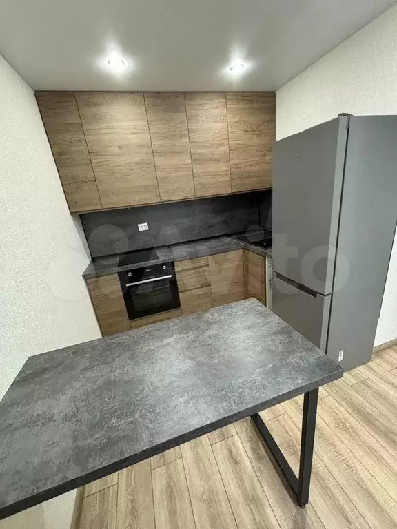 2-к. квартира, 40 м, 5/19 эт. - Фото 0