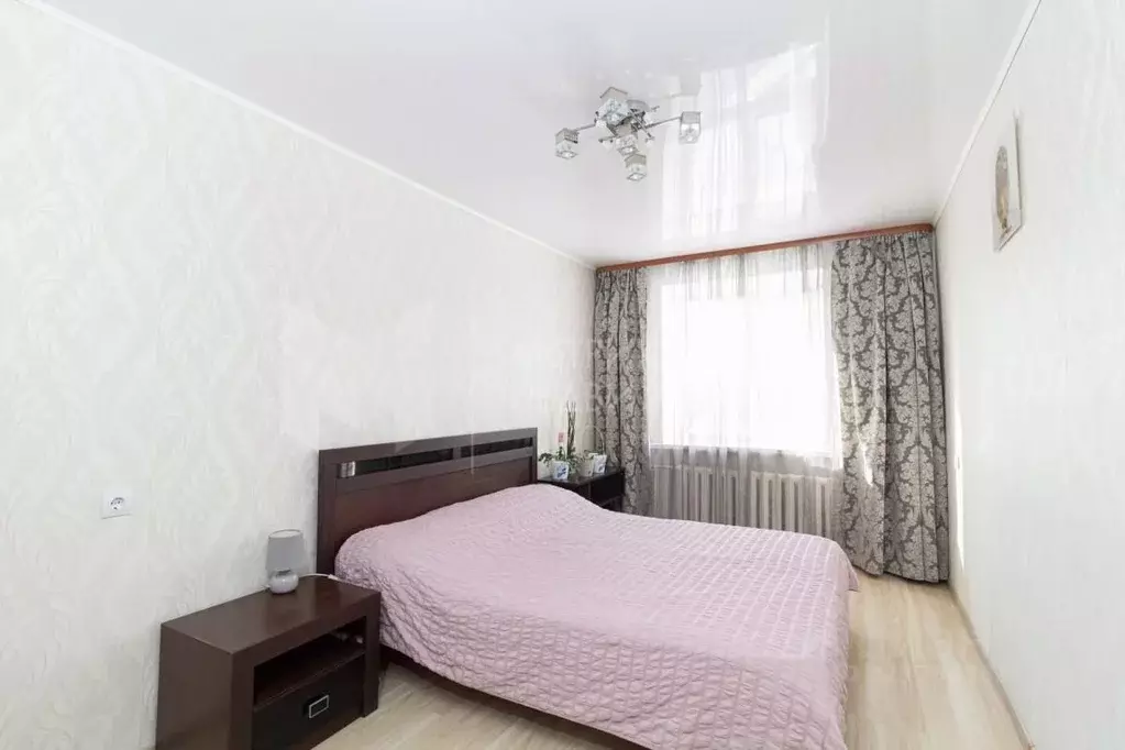 3-к кв. Тюменская область, Тюмень ул. Мельникайте, 48а (61.0 м) - Фото 1