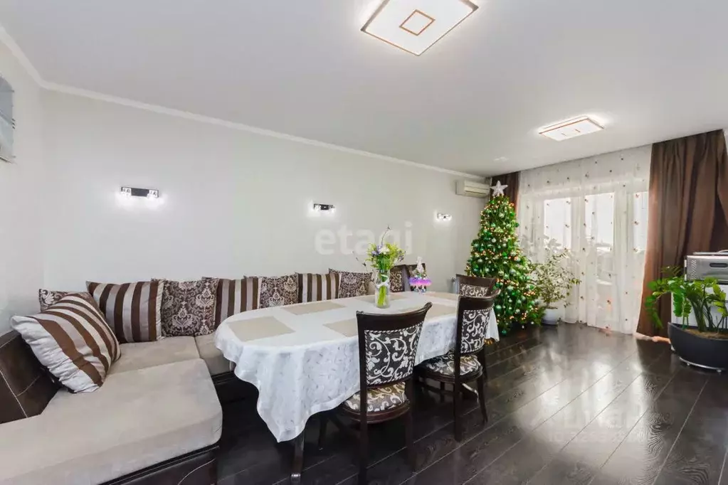 3-к кв. Тюменская область, Тюмень ул. Пермякова, 88 (118.0 м) - Фото 1