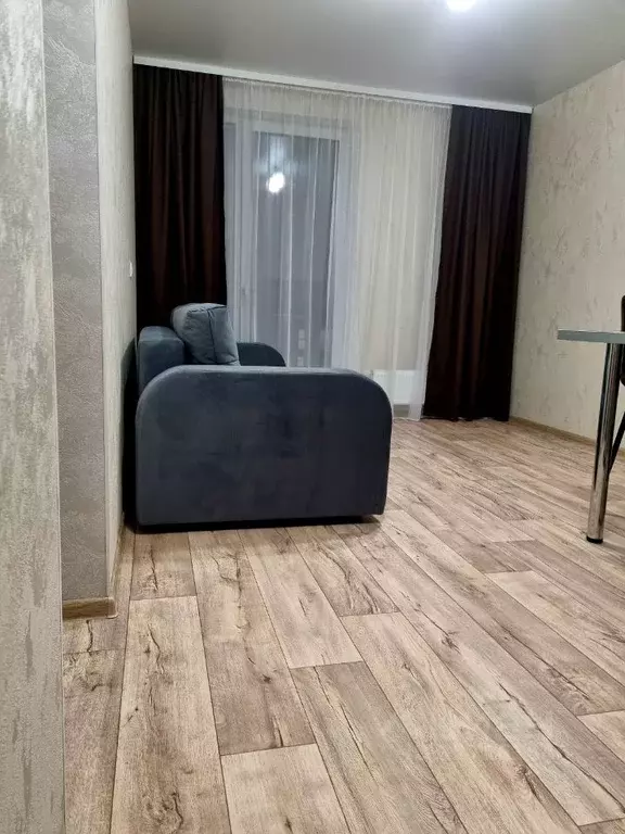 1-к кв. Свердловская область, Екатеринбург ул. Пехотинцев, 2Д (33.2 м) - Фото 2