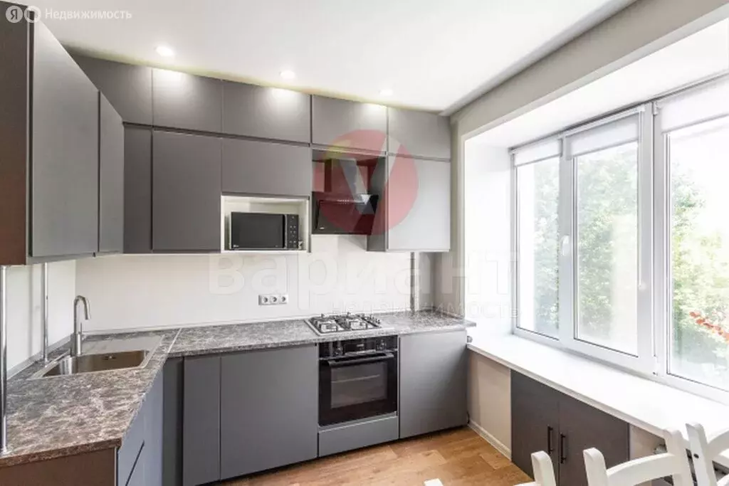 1-комнатная квартира: Омск, улица Красный Путь, 151 (37 м) - Фото 1