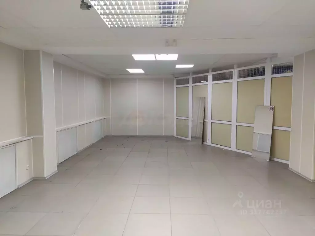 Помещение свободного назначения в Ульяновская область, Ульяновск ул. ... - Фото 1