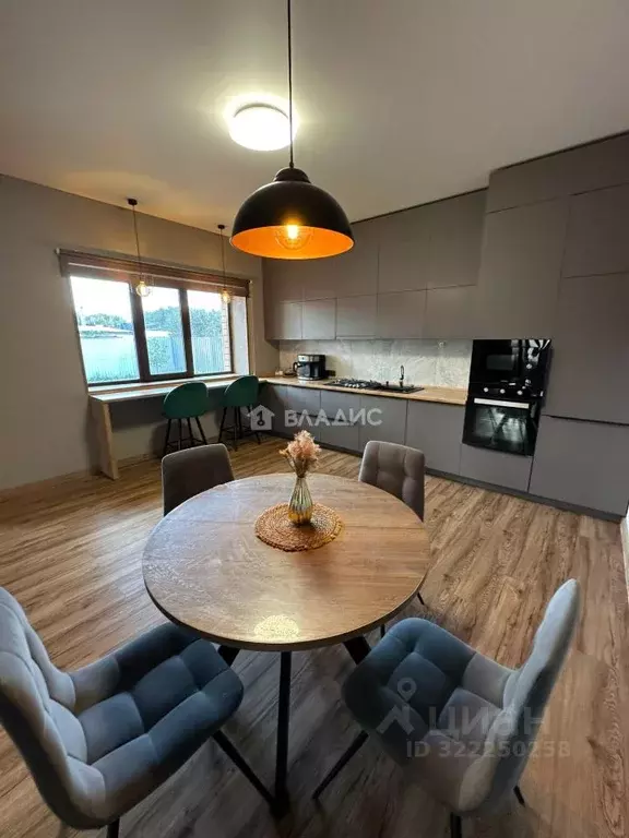 Дом в Оренбургская область, Орск пос. Елшанка, ул. Ковыльная, 80 (140 ... - Фото 1