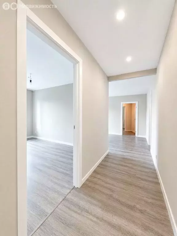 4-комнатная квартира: Москва, улица Островитянова, 31 (75 м) - Фото 1