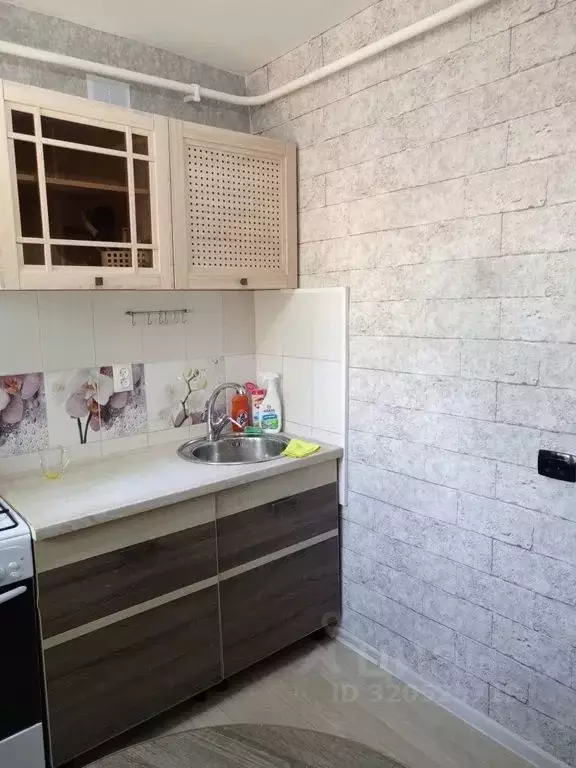 2-к кв. Астраханская область, Знаменск ул. Янгеля, 4 (48.0 м) - Фото 2