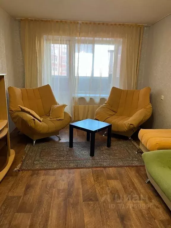 1-к кв. Самарская область, Тольятти ул. 40 лет Победы, 19Б (45.0 м) - Фото 0