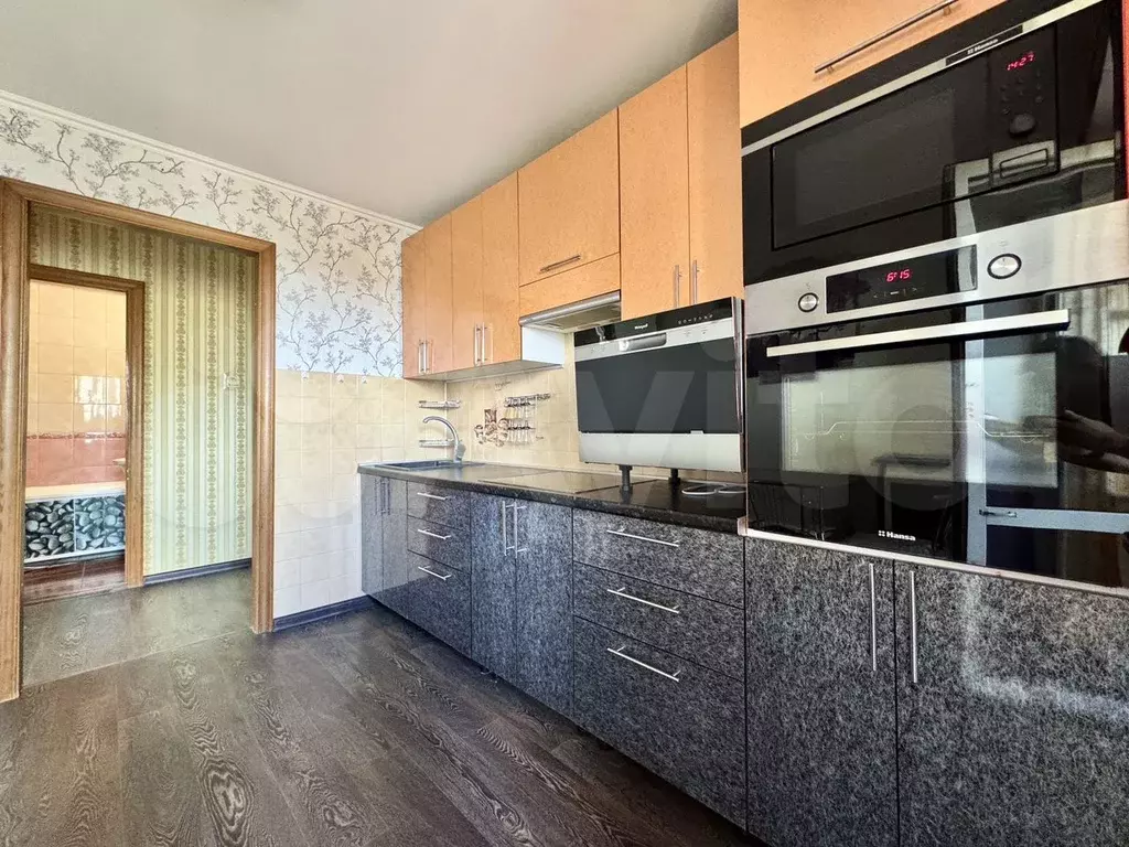 2-к. квартира, 65 м, 4/19 эт. - Фото 0