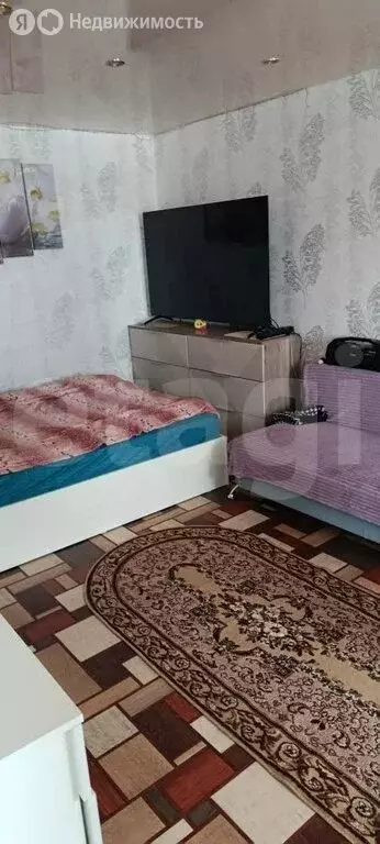 1-комнатная квартира: посёлок городского типа Ярега, Советская улица, ... - Фото 2