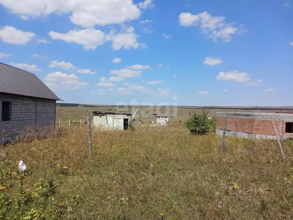 Участок в Ингушетия, Назрань  (6.0 сот.) - Фото 1