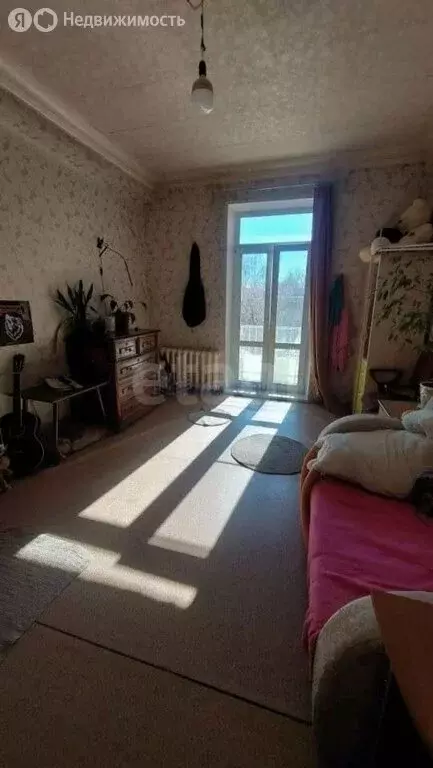 3-комнатная квартира: Нижний Новгород, улица Гвардейцев, 8 (83.6 м) - Фото 1