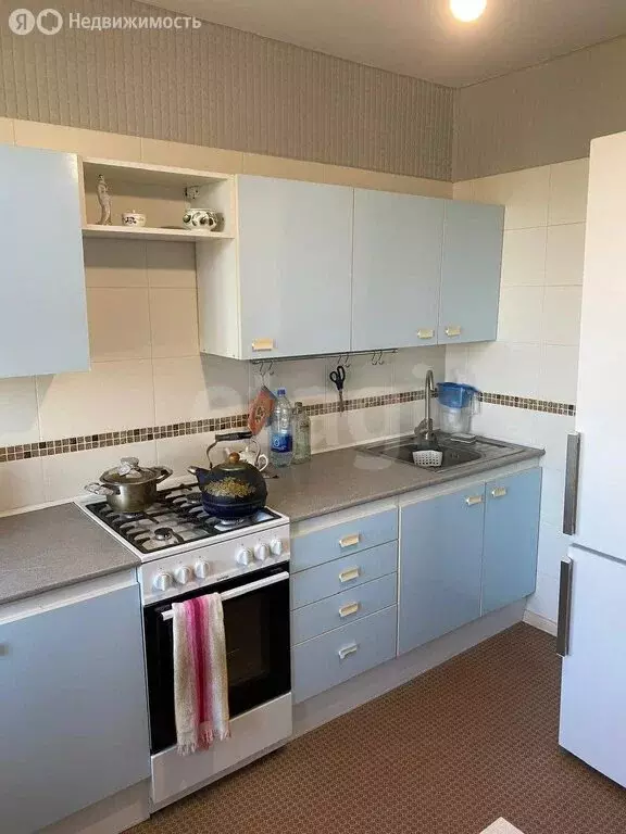 3-комнатная квартира: Тверь, улица Можайского, 71 (65.9 м) - Фото 0