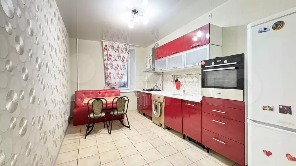 2-к. квартира, 68 м, 10/10 эт. - Фото 0
