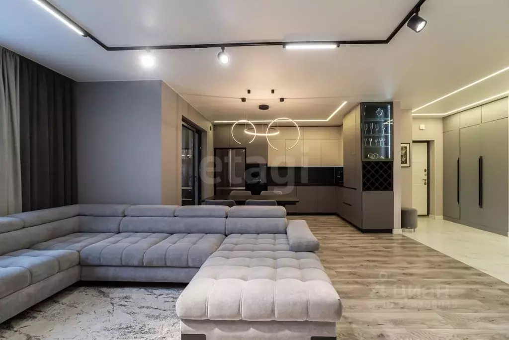 3-к кв. Калининградская область, Калининград ул. Памяти Павших в ... - Фото 1